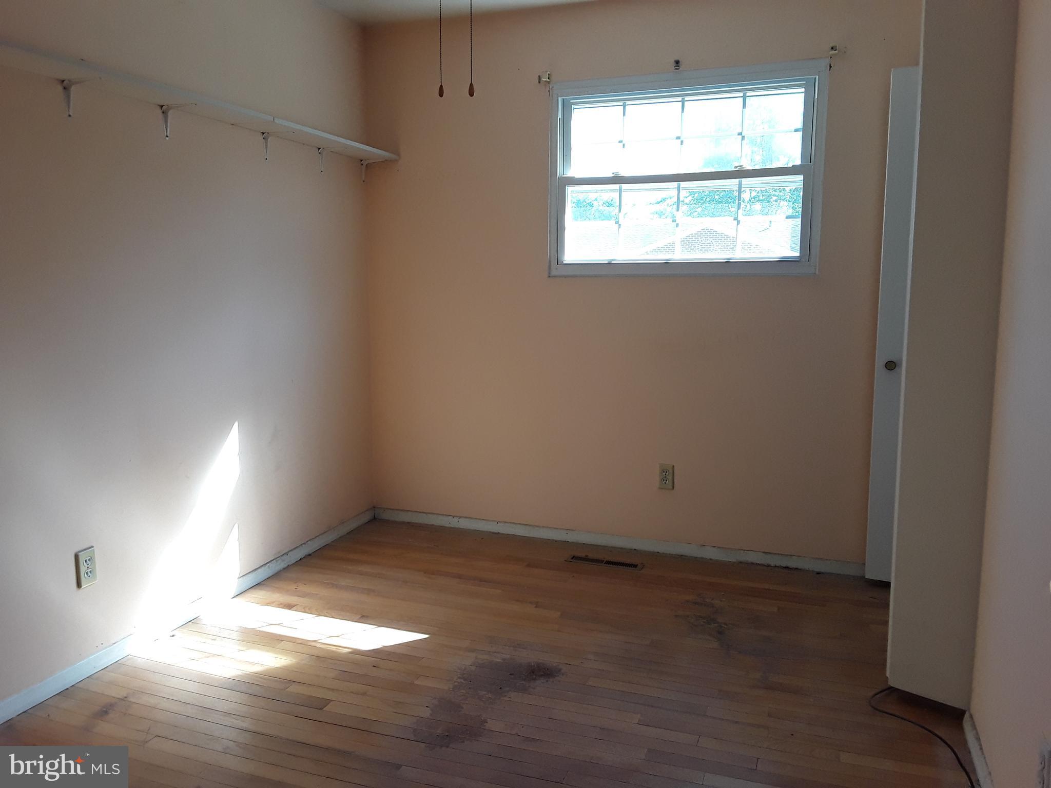 9224 Sandra Park Road Perry Hall, MD 21128 - Photo 10 of 12 Gallery Image 10