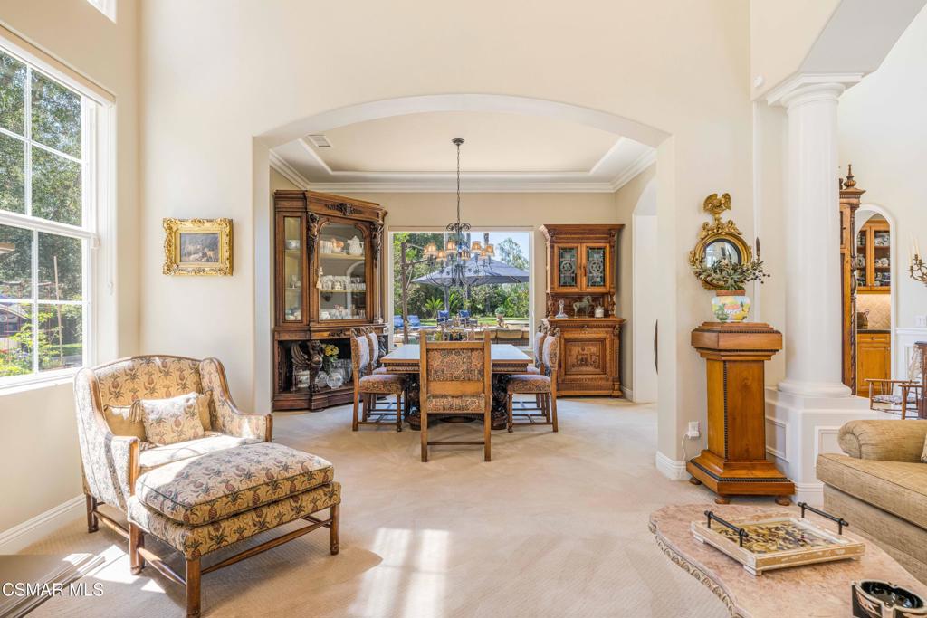 669 Noble Road Simi Valley, CA 93065 - Photo 11 of 71