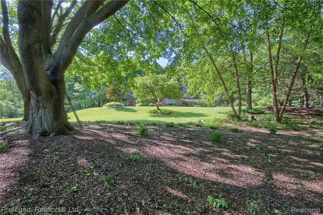 8039 Ridge Road Canton, MI 48187 - Photo 44 of 49 Front_2nd_View.jpg