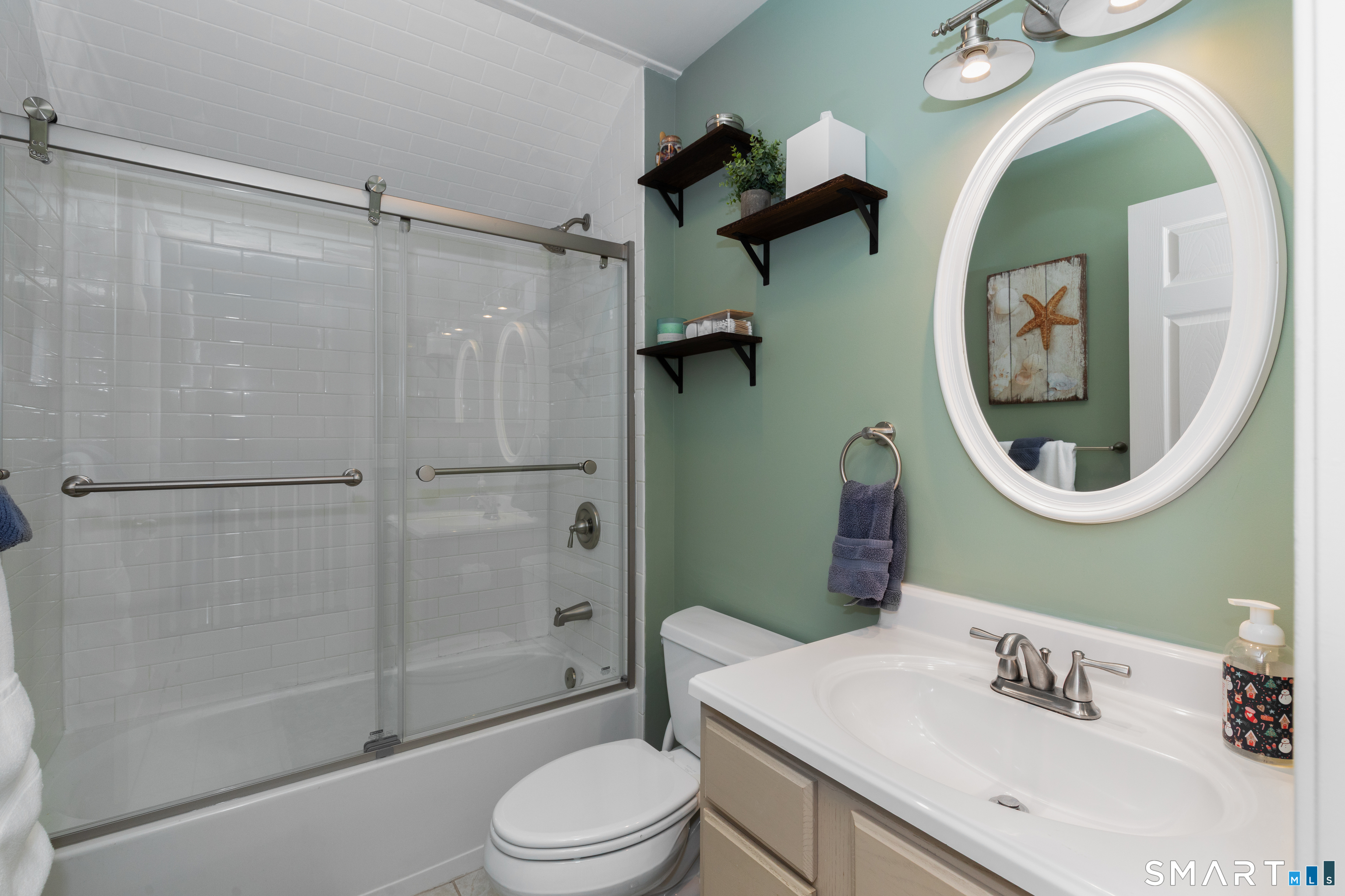 1 Independence Circle, Unit 1 Middlebury, CT 06762 - Photo 19 of 34