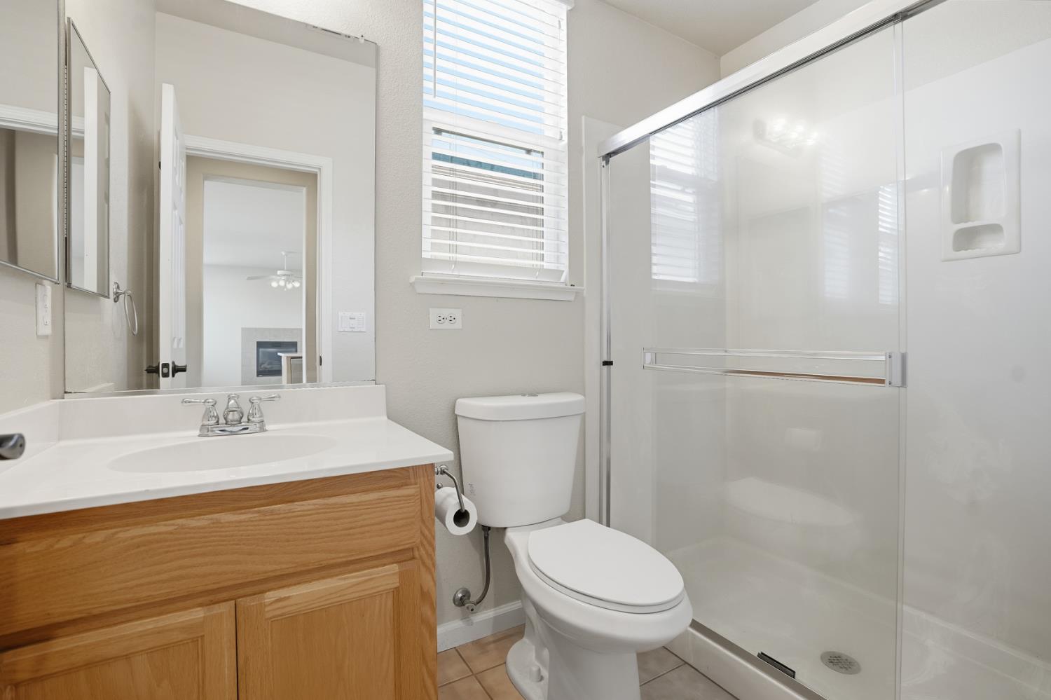 1025 Barbados Street Manteca, CA 95337 - Photo 12 of 31