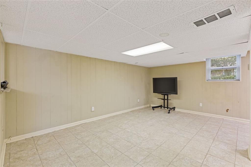 1498 Sanden Ferry Drive Decatur, GA 30033 - Photo 37 of 55