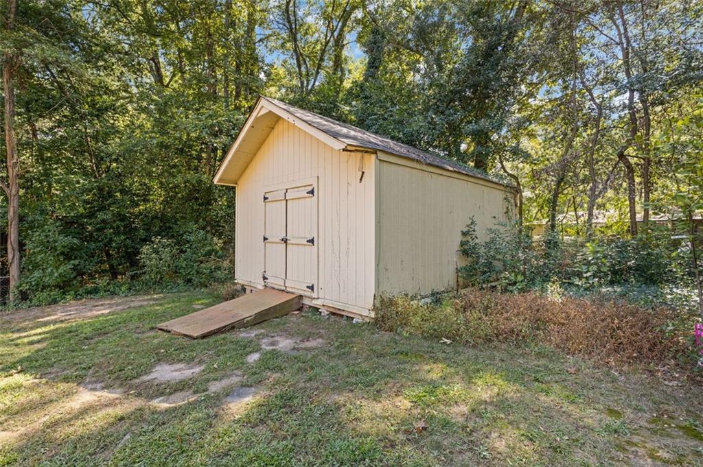 1498 Sanden Ferry Drive Decatur, GA 30033 - Photo 43 of 55