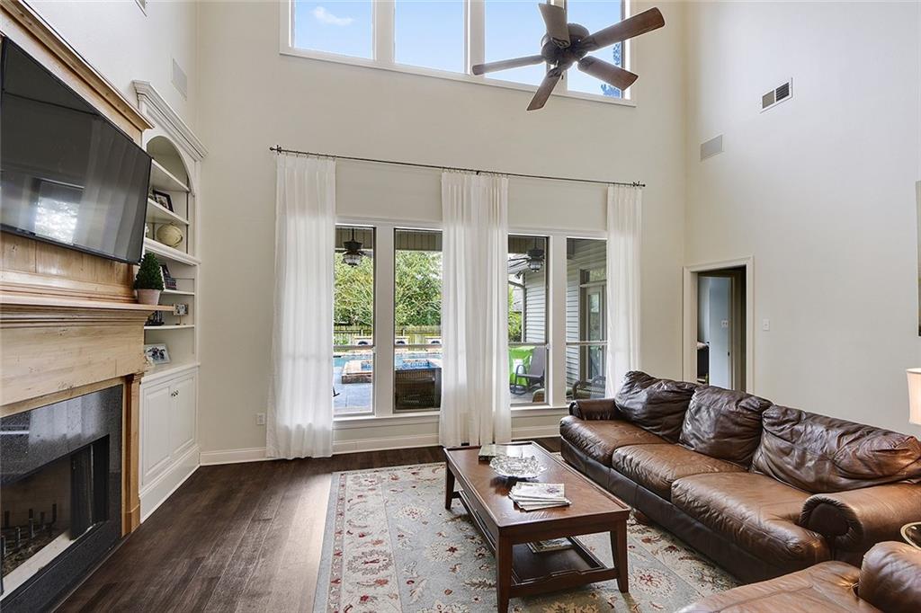 1271 Rue Beauvais Mandeville, LA 70471 - Photo 6 of 19 Gallery Image 6