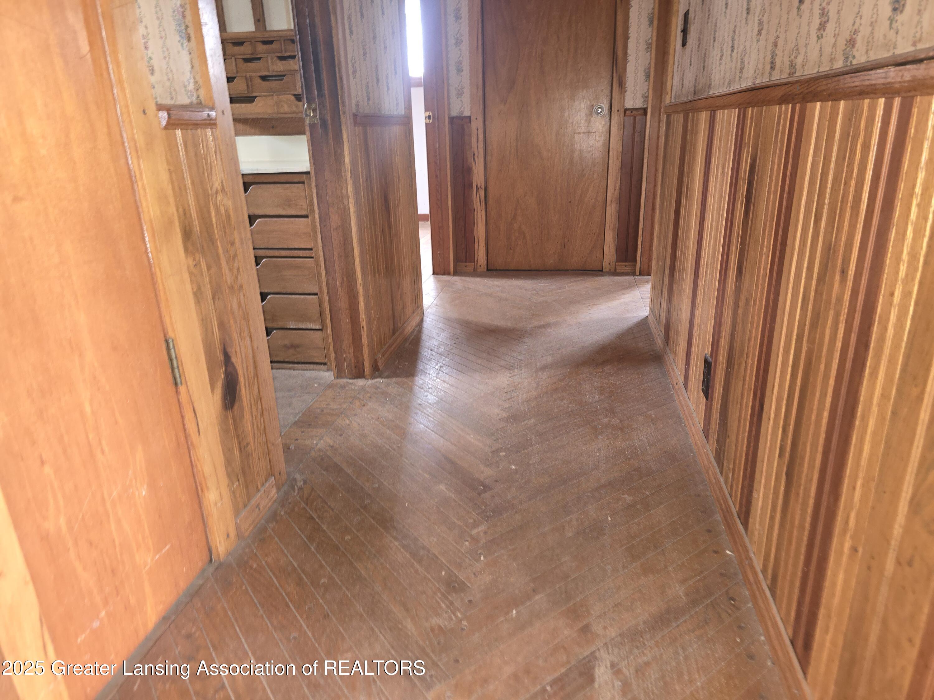 12714 Turner Road Portland, MI 48875 - Photo 10 of 24 20250318_122632