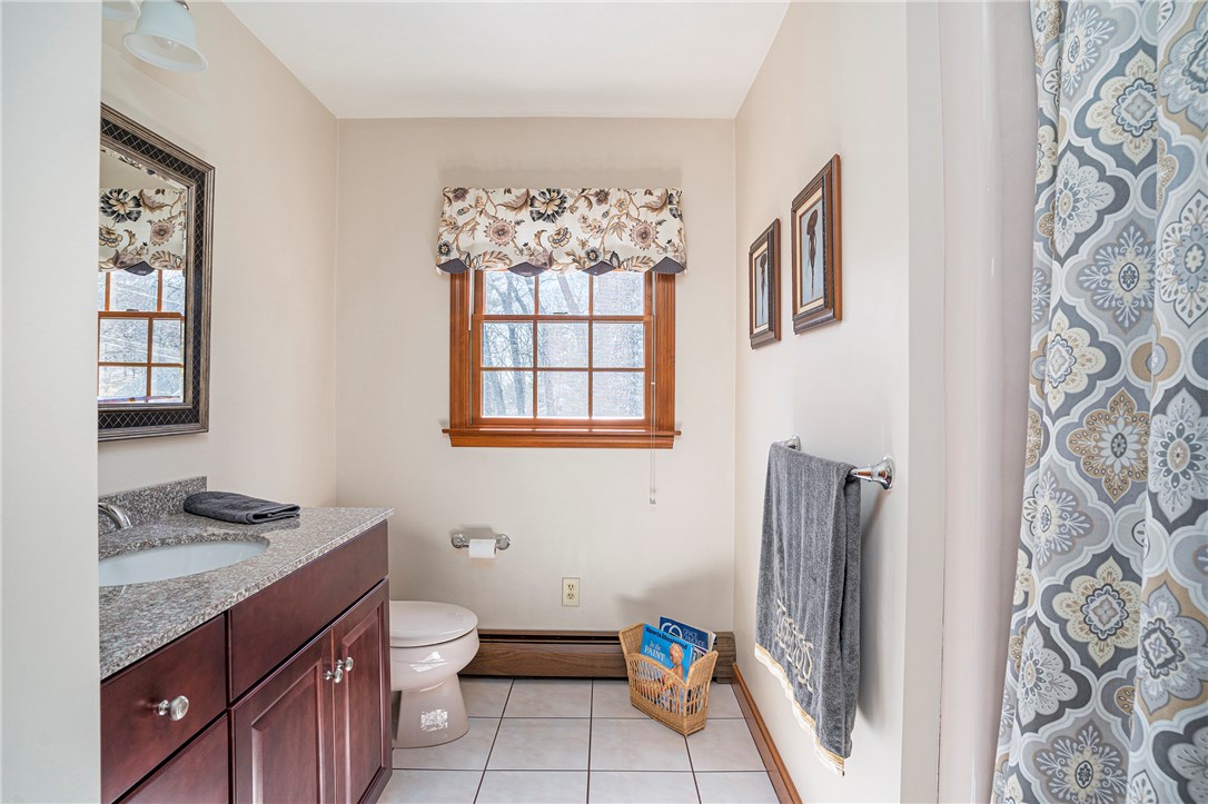21 Williams Road Smithfield, RI 02917 - Photo 26 of 37