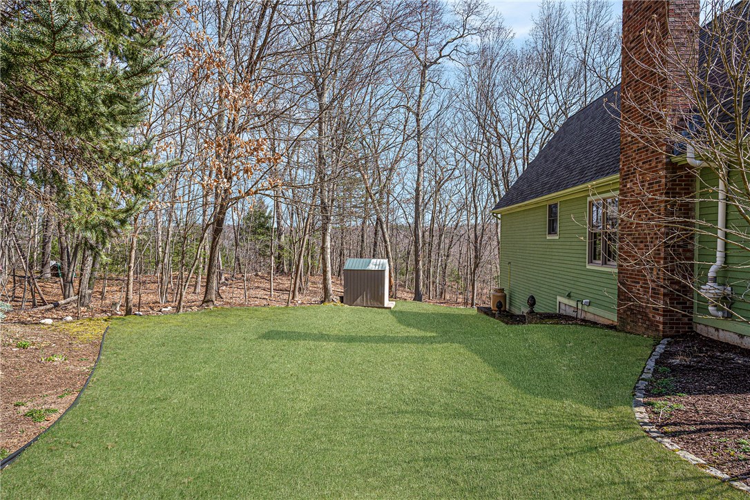 21 Williams Road Smithfield, RI 02917 - Photo 32 of 37