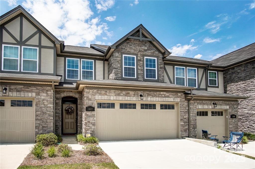 1407 Calum Way Fort Mill, SC 29708 - Photo 1 of 26 Gallery Image 1