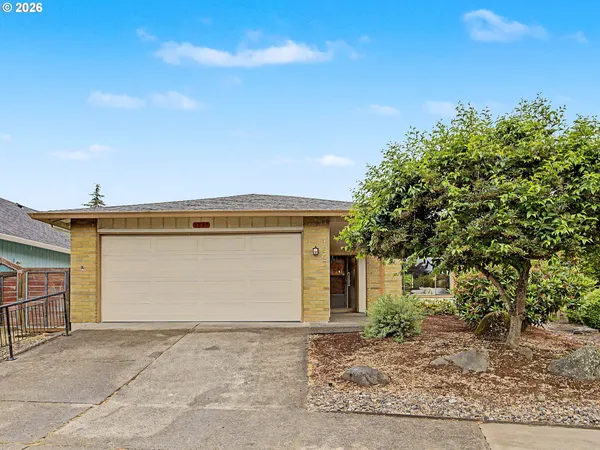 $455,000 | 1837 Northeast 148th Place, Portland, OR 97230