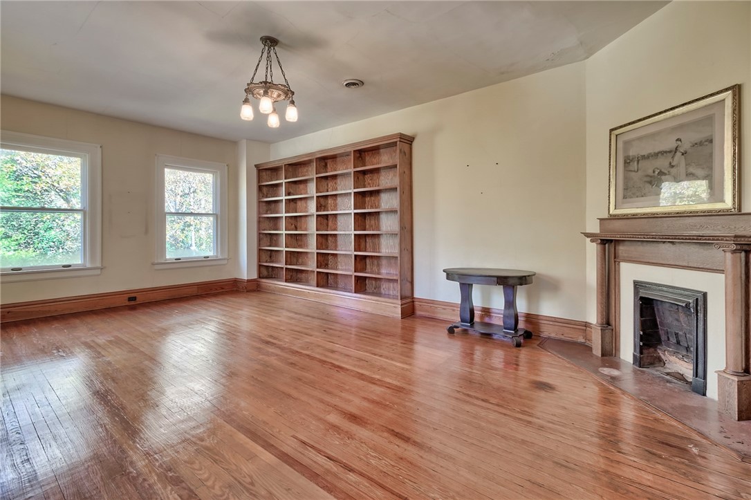 11 Harper Street Honea Path, SC 29654 - Photo 11 of 25 Library