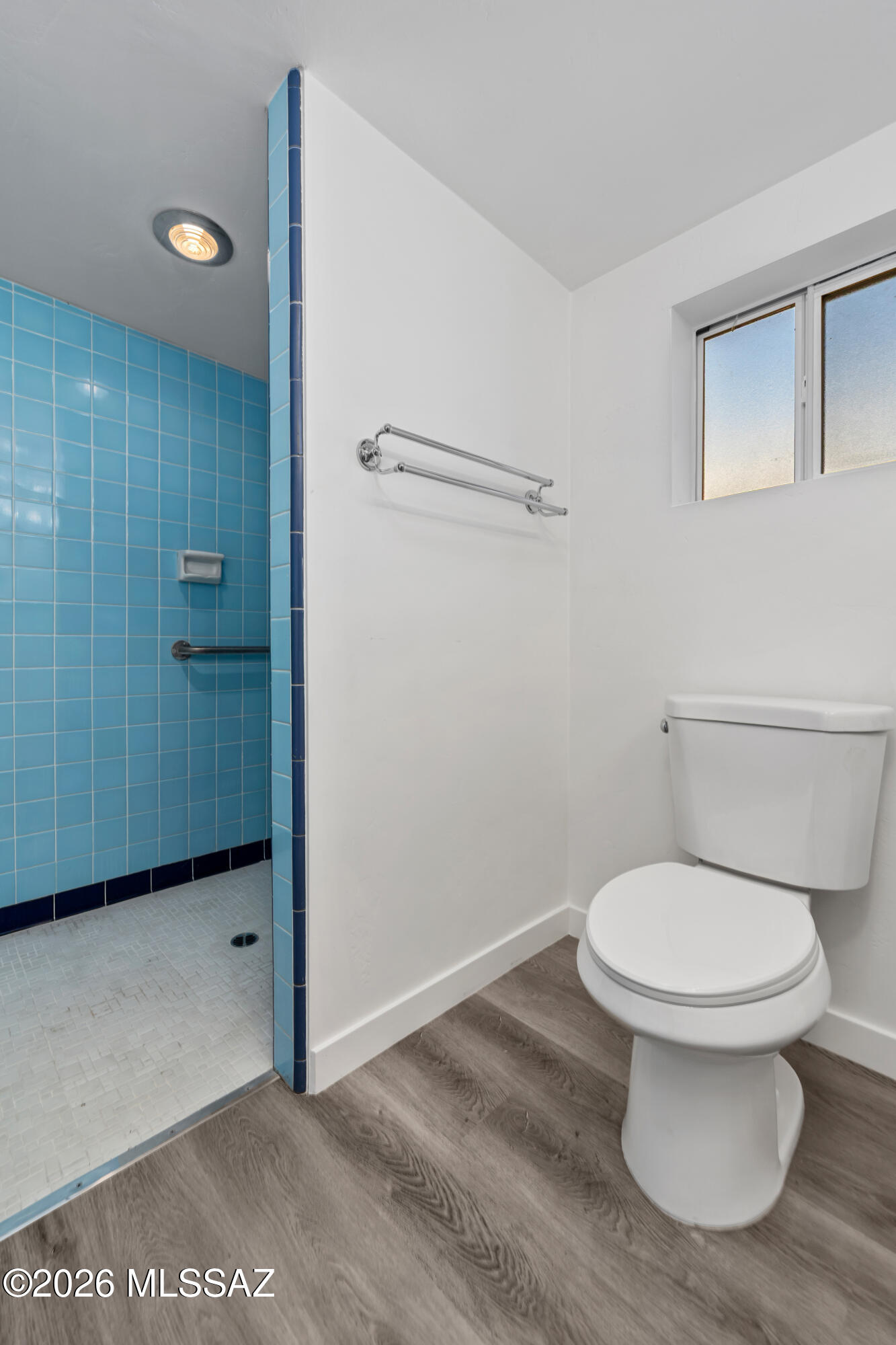 3617 South Mission Road Tucson, AZ 85713 - Photo 12 of 27 Primary Bathroom