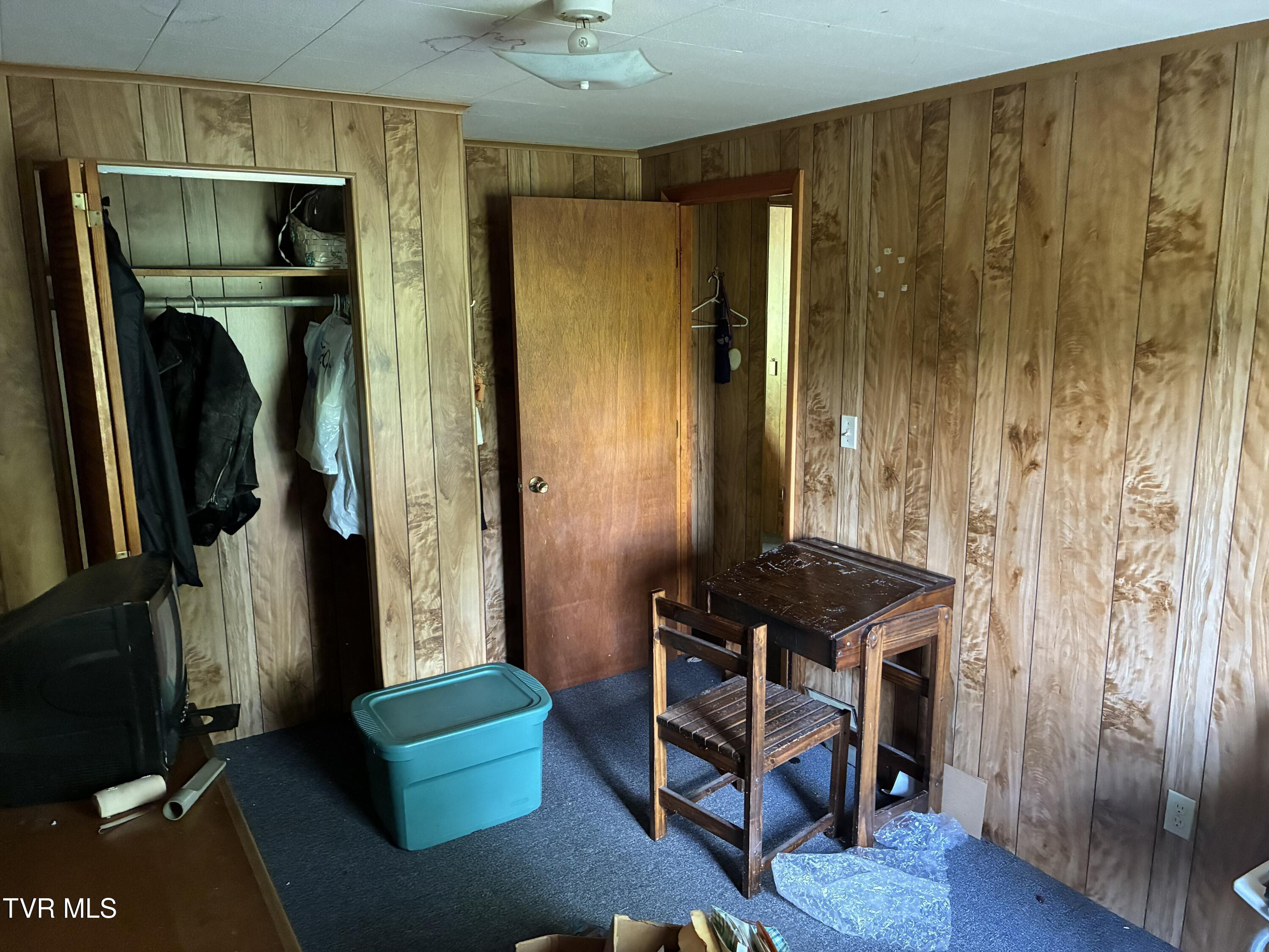 940 Middle Creek Road Afton, TN 37616 - Photo 63 of 80 apartment bedroom 1.2