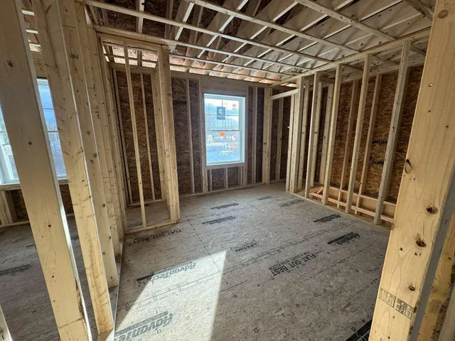 $475,000 | 16 Shepherd Lane, Windham, ME 04062