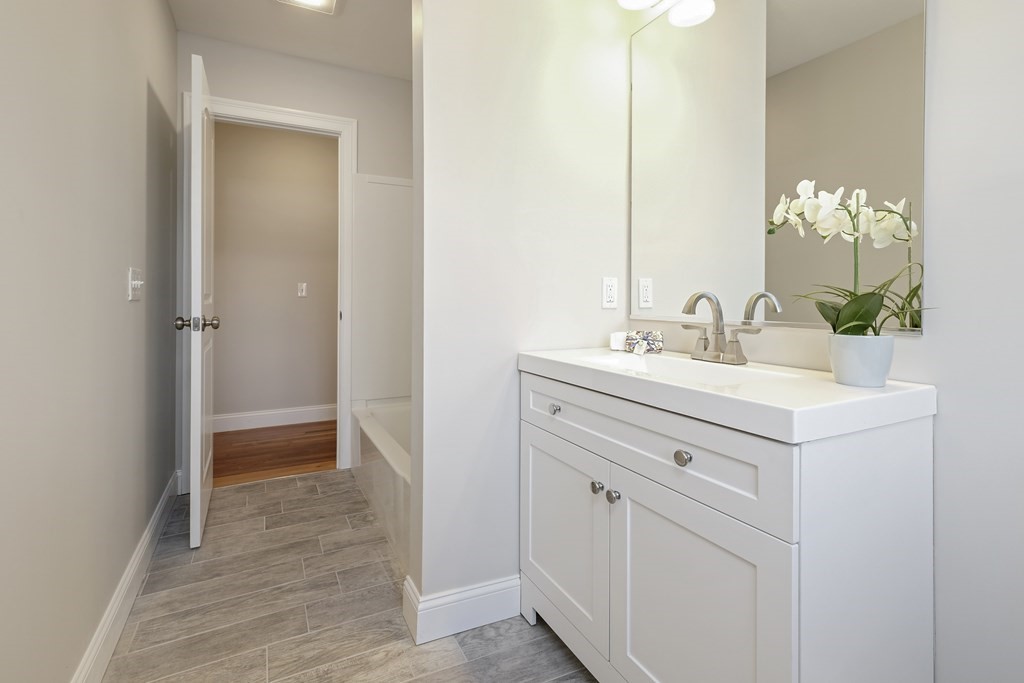74 Irvington Street Springfield, MA 01108 - Photo 32 of 32