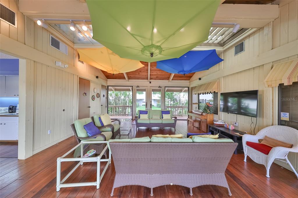 9604 Cortez Road West, Unit 136 Bradenton, FL 34210 - Photo 31 of 46