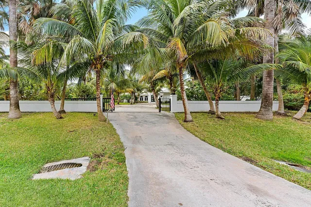 $2,800,000 | 8601 South Ocean Drive, Jensen Beach, FL 34957