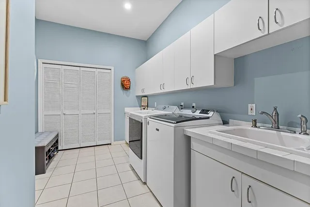 $2,800,000 | 8601 South Ocean Drive, Jensen Beach, FL 34957