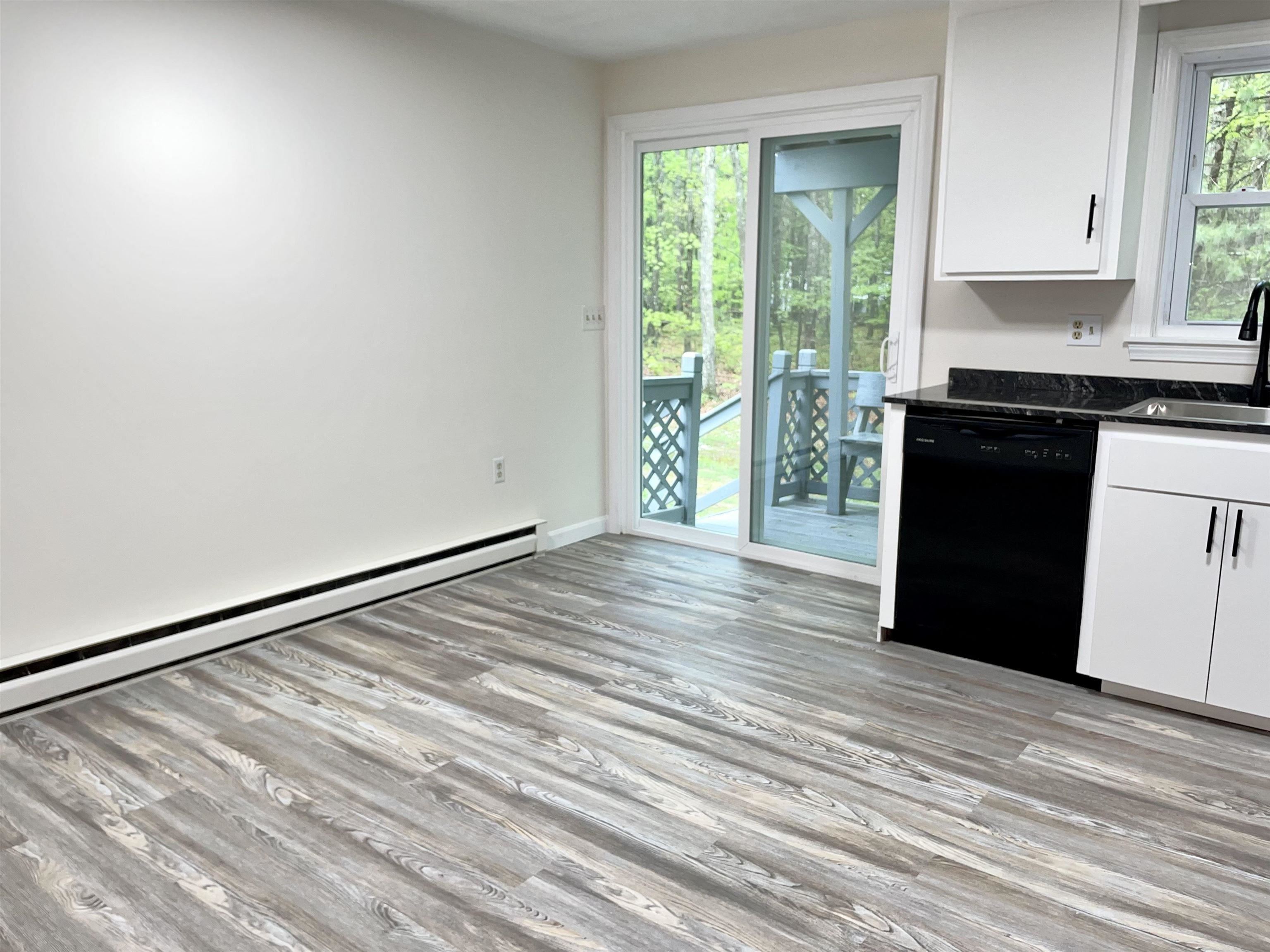 30 Emerald Drive, Unit L Derry, NH 03038 - Photo 4 of 12