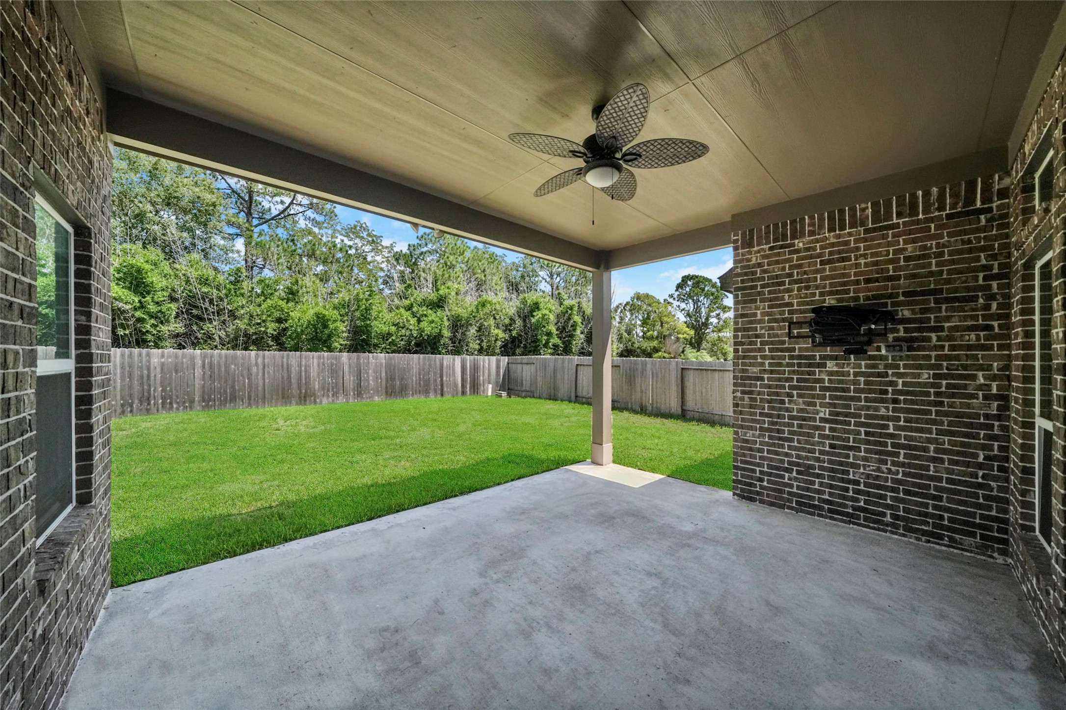 3227 Fairhaven Lane Rosenberg, TX 77471 - Photo 28 of 30 cover porch