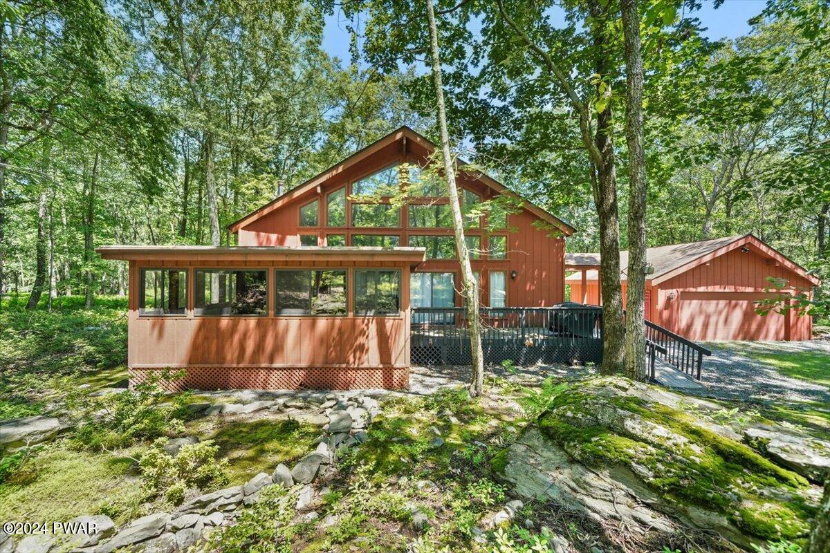 226 Maple Ridge Drive Hawley, PA 18428 - Photo 1 of 38