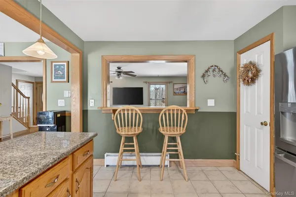 $645,000 | 23 Briarpatch Lane, Red Hook, NY 12571