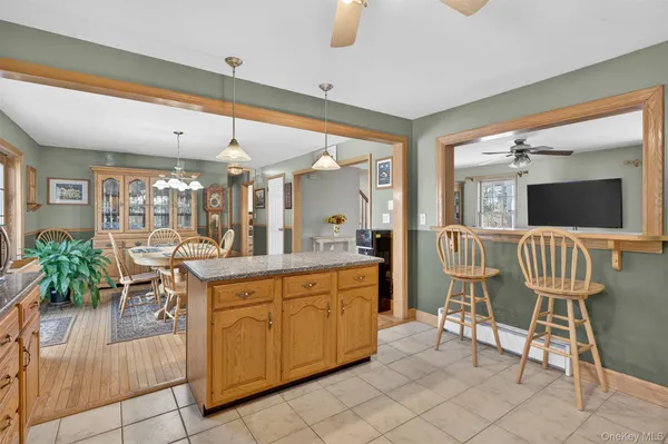 $645,000 | 23 Briarpatch Lane, Red Hook, NY 12571