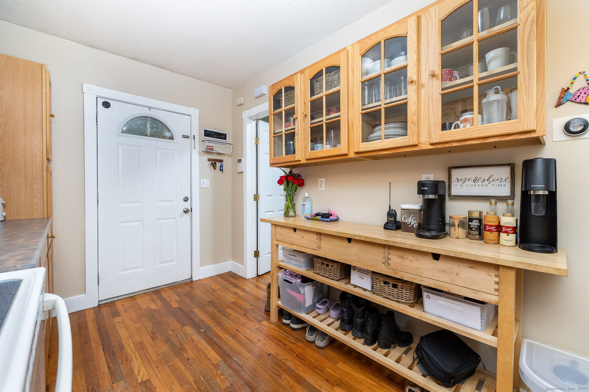 37 Carpenter Road Bolton, CT 06043 - Photo 5 of 17 a kitchen with stainless steel appliances a stove and cabinets