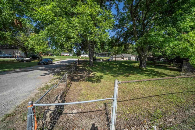 $45,000 | 12370 South Main Street, Somerville, TN 38068