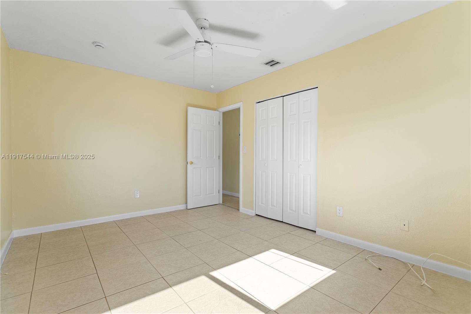 1831 Southwest 97th Terrace Miramar, FL 33025 - Photo 11 of 61