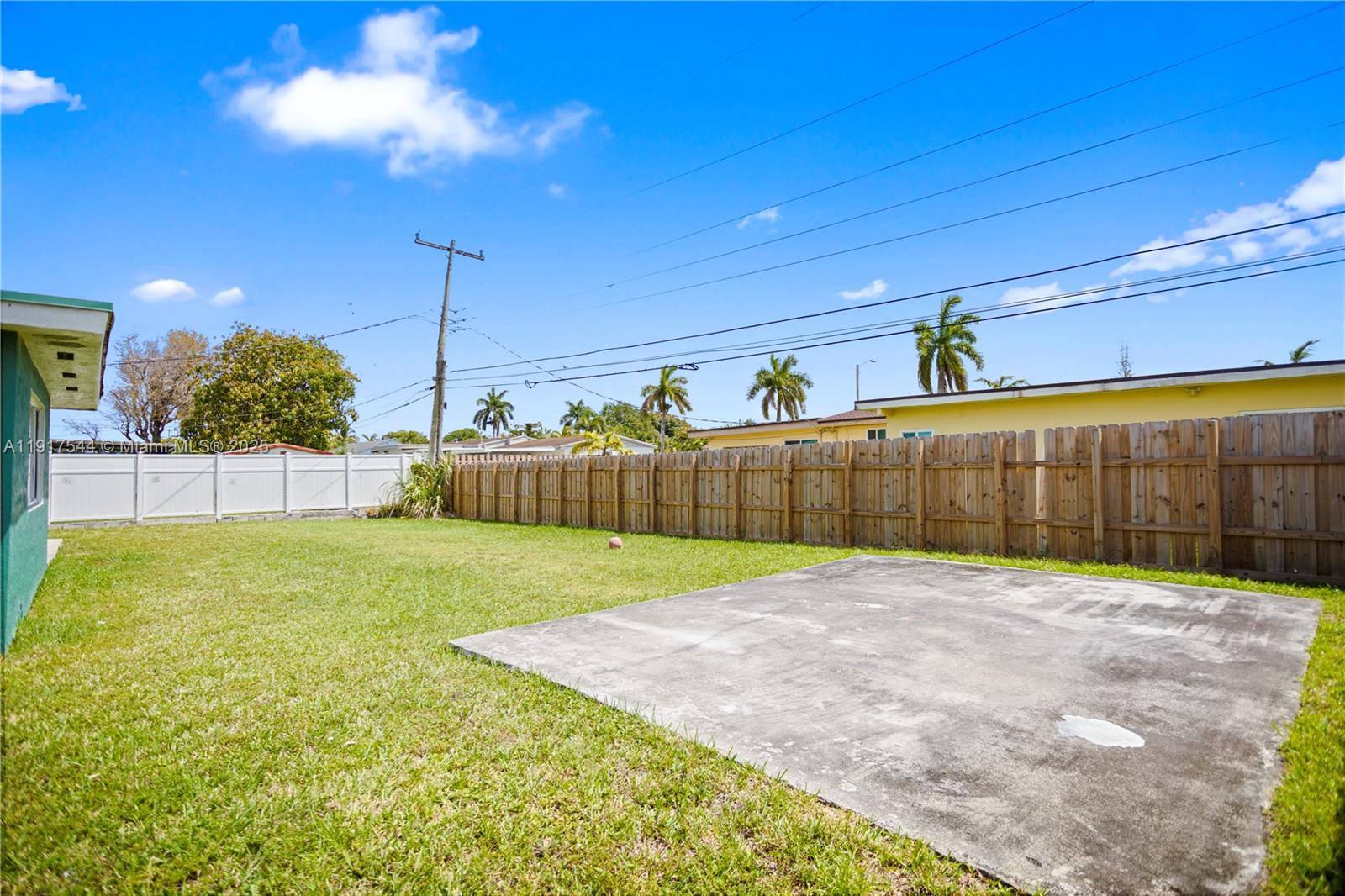 1831 Southwest 97th Terrace Miramar, FL 33025 - Photo 53 of 61 a view of a backyard