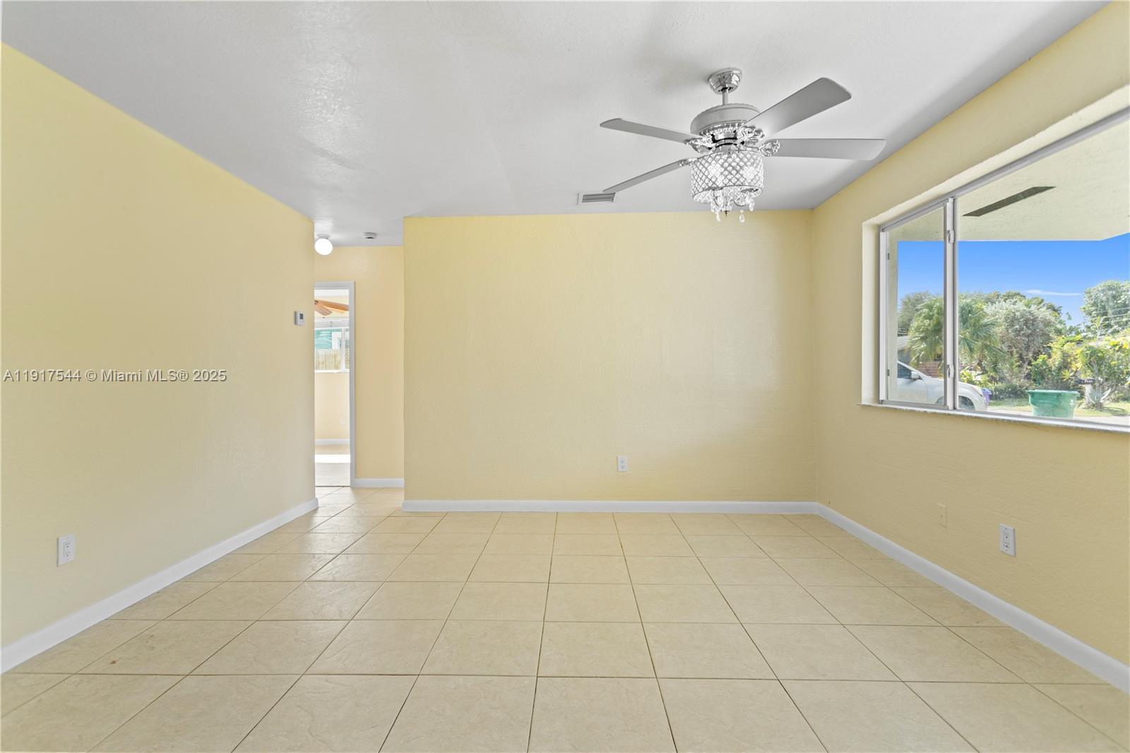 1831 Southwest 97th Terrace Miramar, FL 33025 - Photo 6 of 61 a view of an empty room