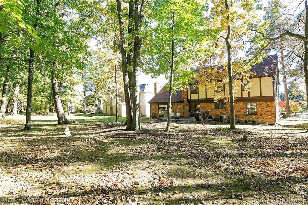 2922 Powderhorn Ridge Road Rochester Hills, MI 48309 - Photo 29 of 31