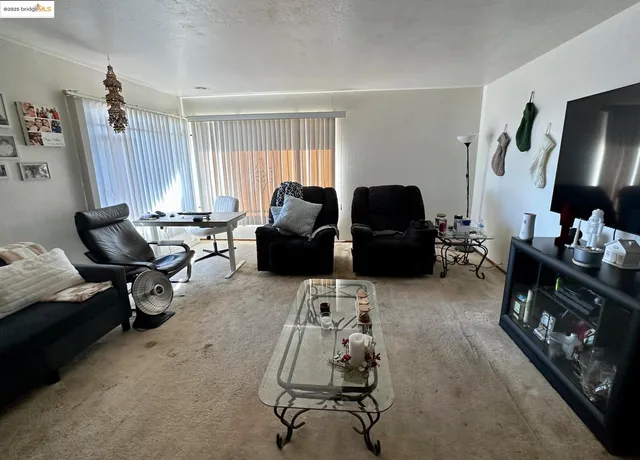 $995,000 | 3186 McKillop Road, Oakland, CA 94602