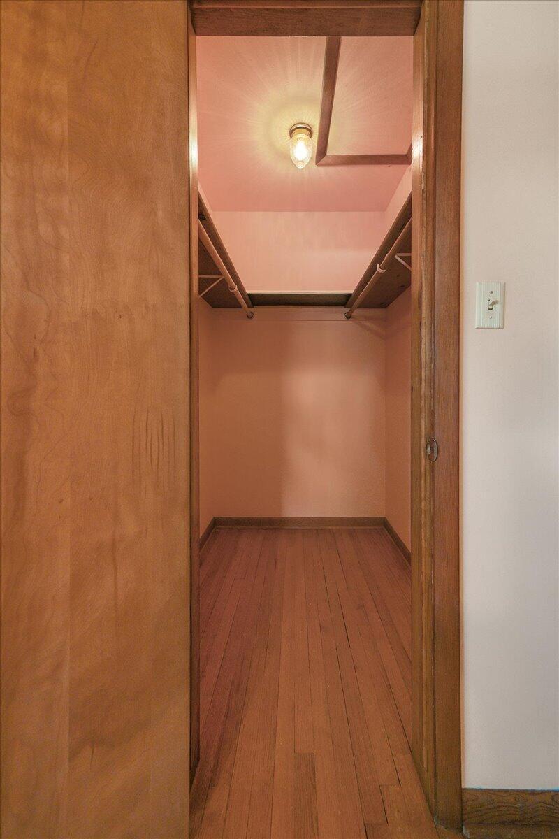 805 West Wilson Street Hebron, IN 46341 - Photo 14 of 27 a view of an empty room