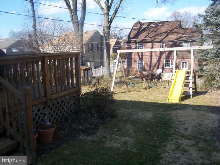 157 Friendship Road Drexel Hill, PA 19026 - Photo 12 of 18 Exterior Back