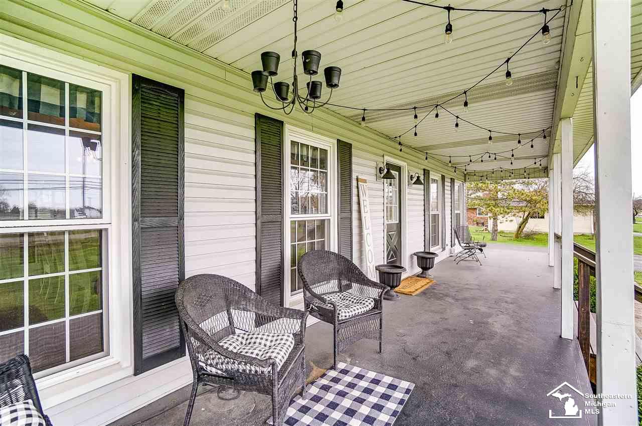 10949 Grafton Road Carleton, MI 48117 - Photo 7 of 47