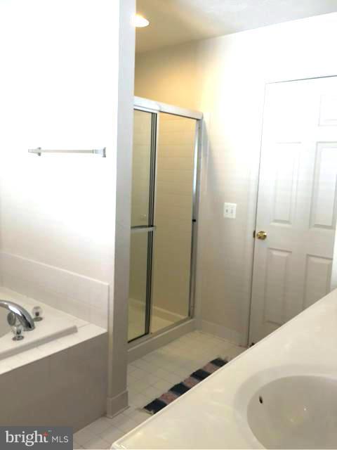 9635 Biggs Road Middle River, MD 21220 - Photo 17 of 28 Bath (Master)