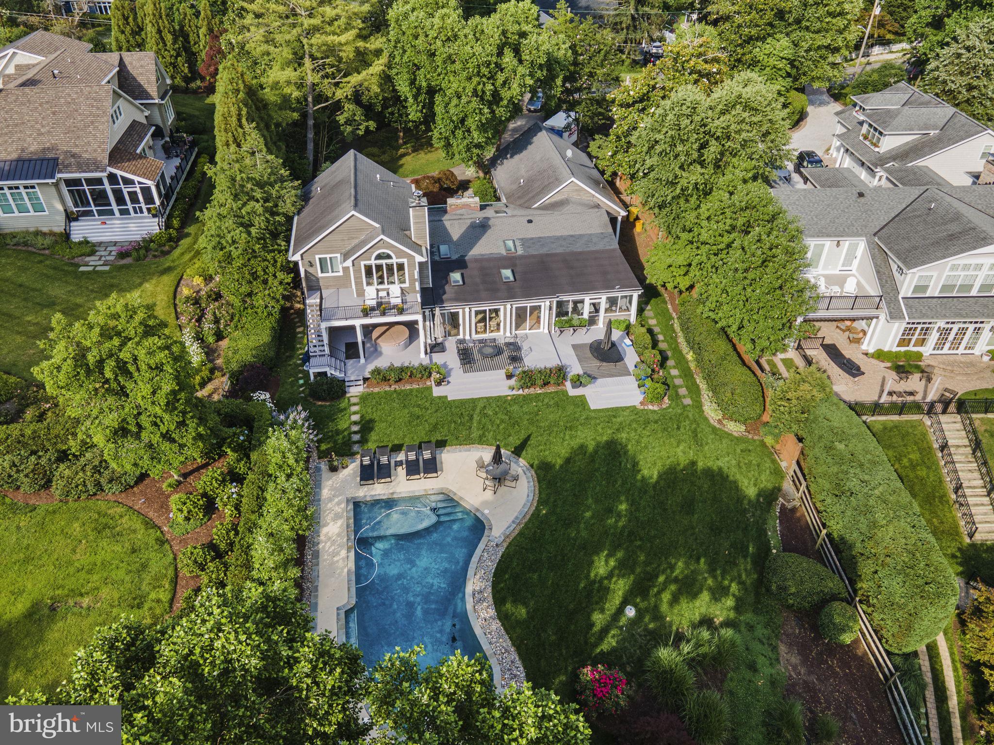 210 Old County Road Severna Park, MD 21146 - Photo 34 of 49 Charm and character.