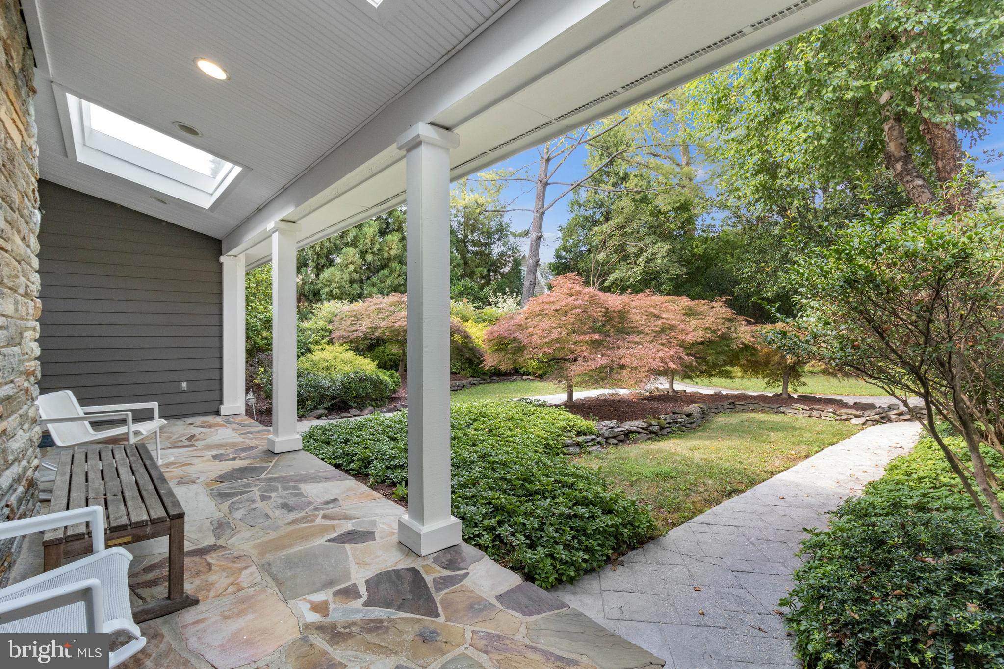 210 Old County Road Severna Park, MD 21146 - Photo 5 of 49