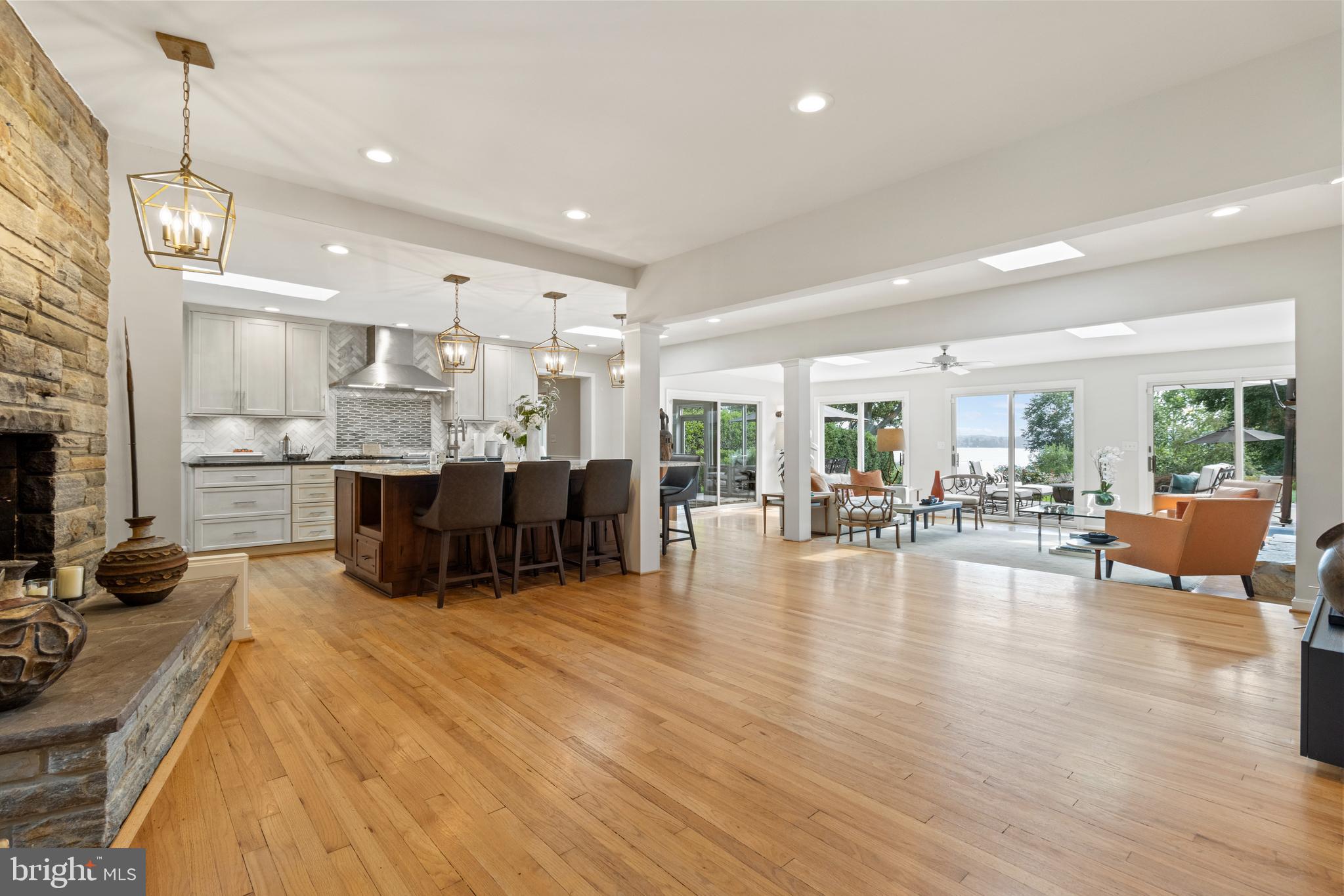 210 Old County Road Severna Park, MD 21146 - Photo 7 of 49 Open concept main living level