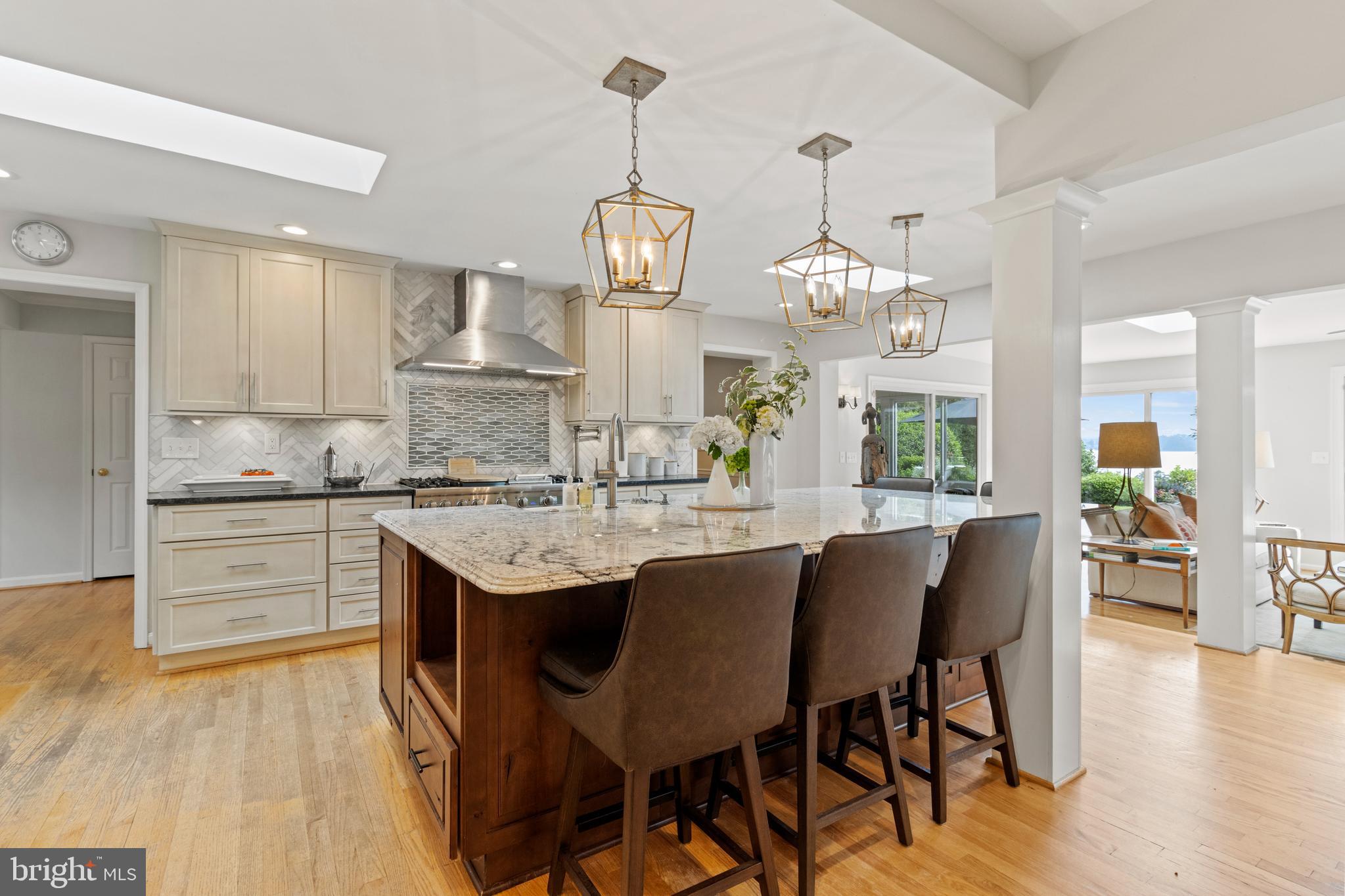 210 Old County Road Severna Park, MD 21146 - Photo 9 of 49