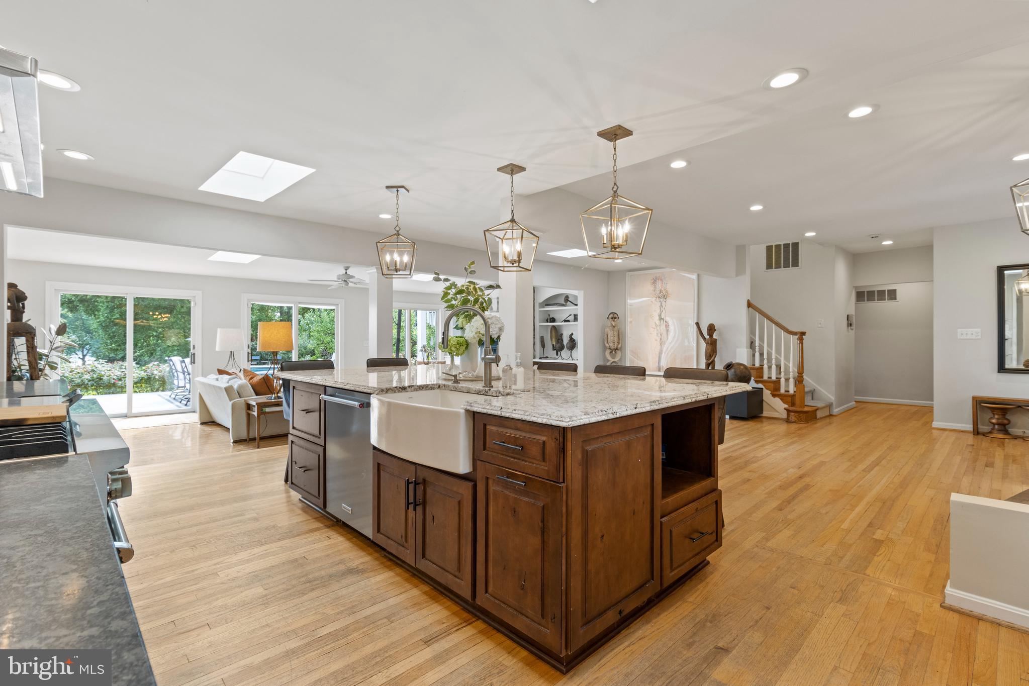 210 Old County Road Severna Park, MD 21146 - Photo 10 of 49