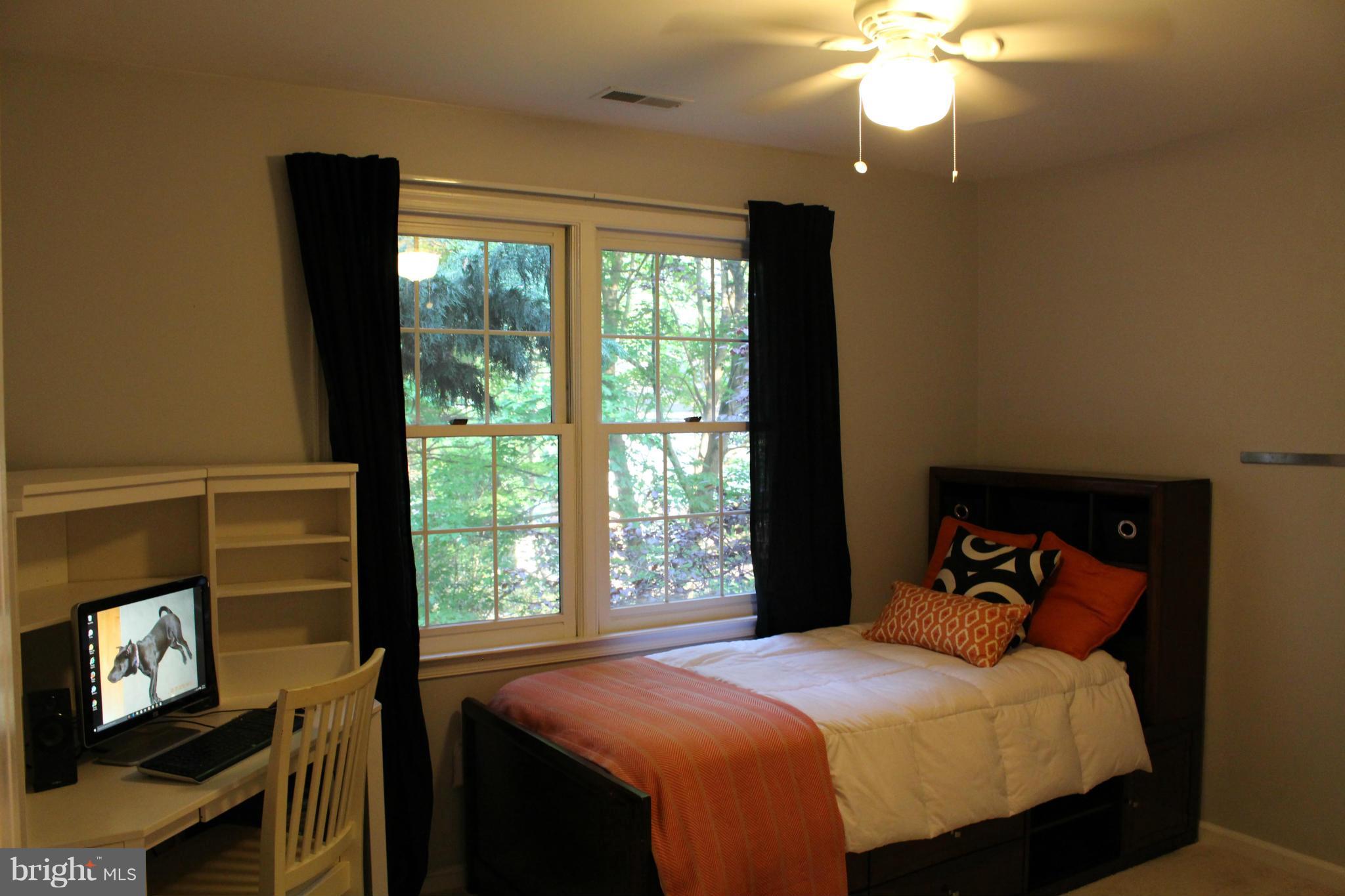 2220 Forest Glen Road Silver Spring, MD 20910 - Photo 13 of 27 Bedroom