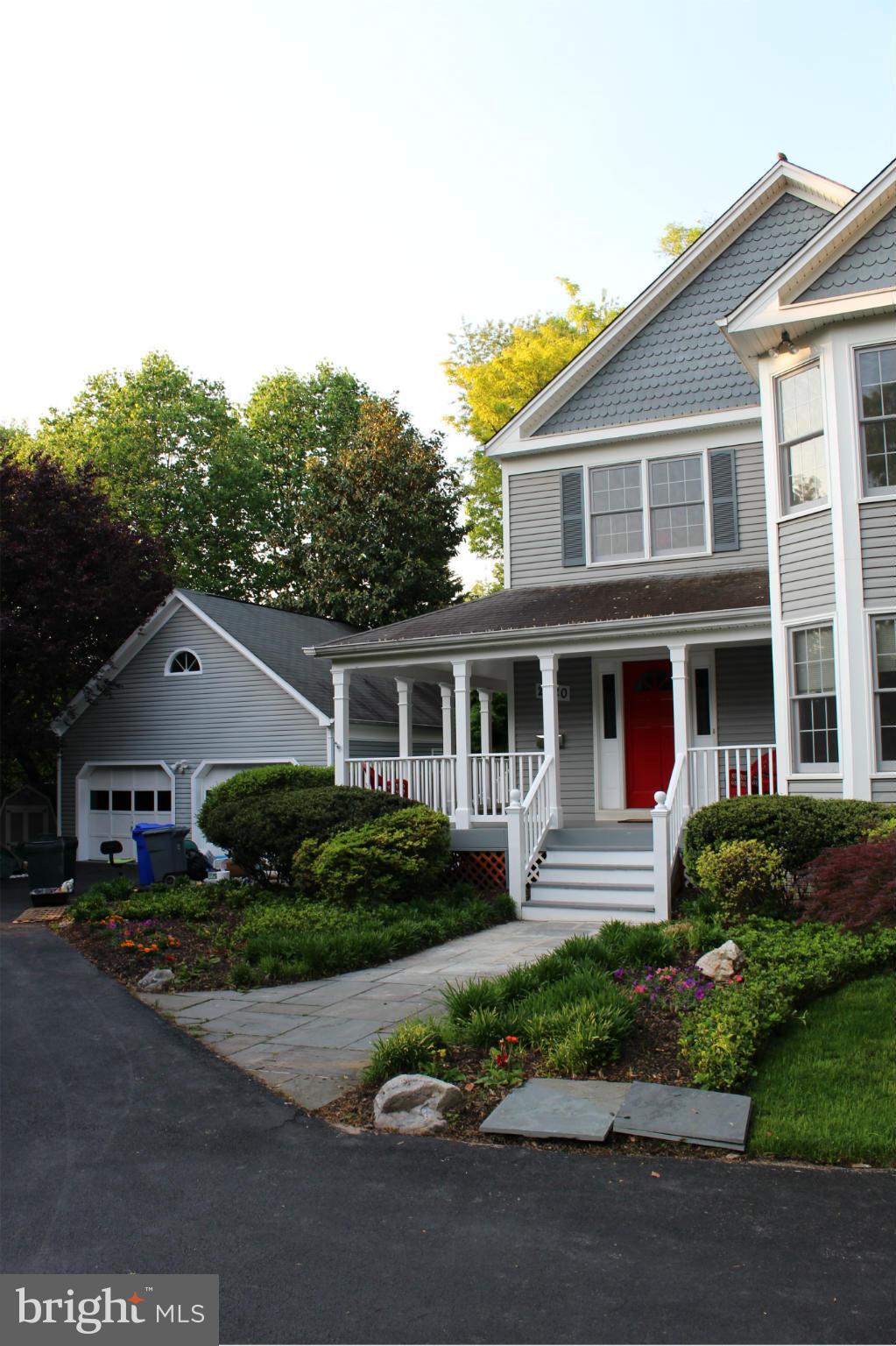 2220 Forest Glen Road Silver Spring, MD 20910 - Photo 18 of 27 Exterior (Front)