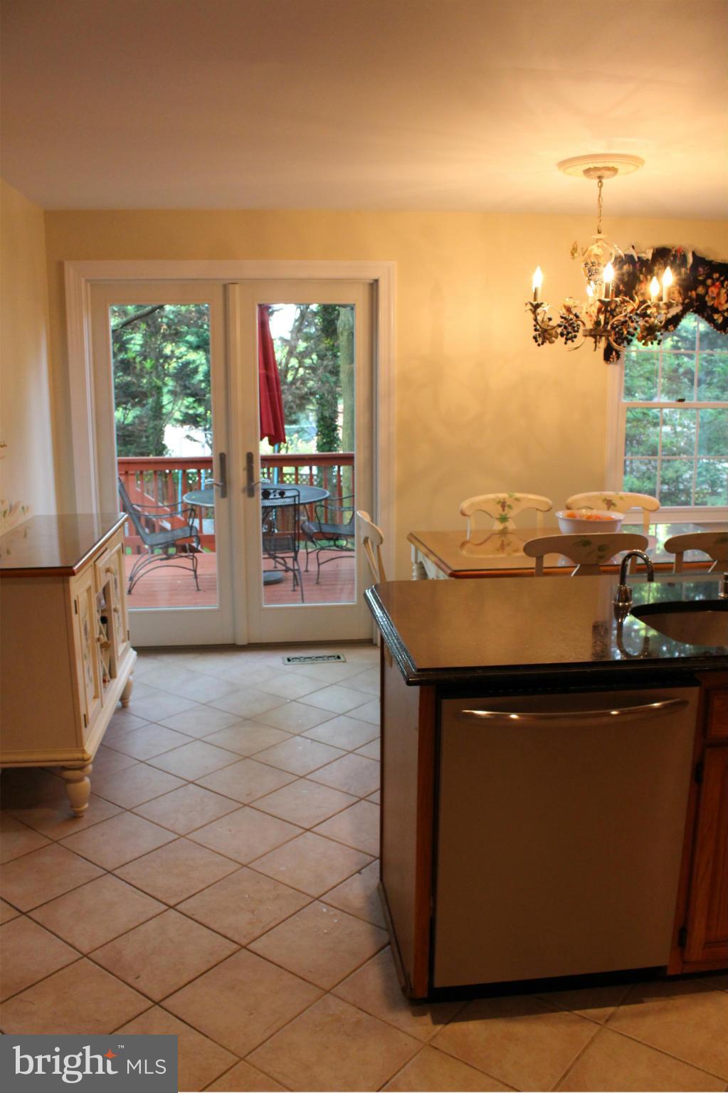 2220 Forest Glen Road Silver Spring, MD 20910 - Photo 26 of 27 Kitchen