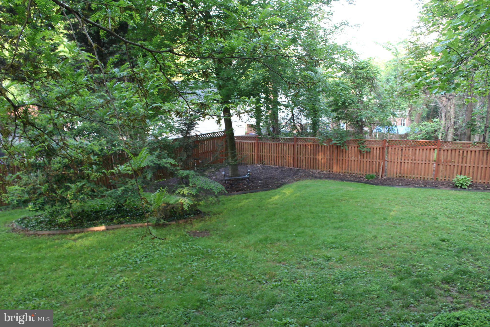 2220 Forest Glen Road Silver Spring, MD 20910 - Photo 27 of 27 Exterior (Rear)