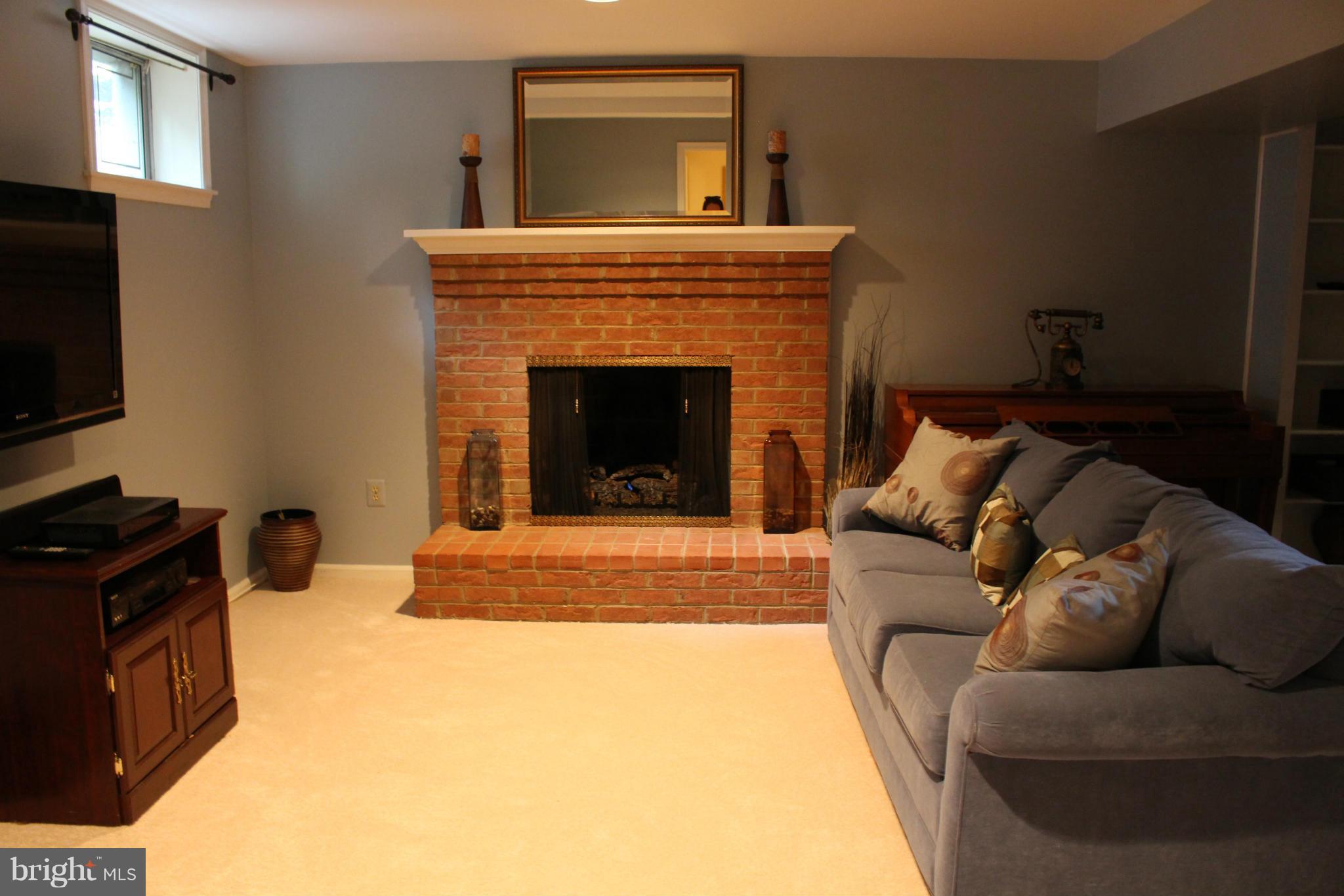 2220 Forest Glen Road Silver Spring, MD 20910 - Photo 4 of 27 Basement