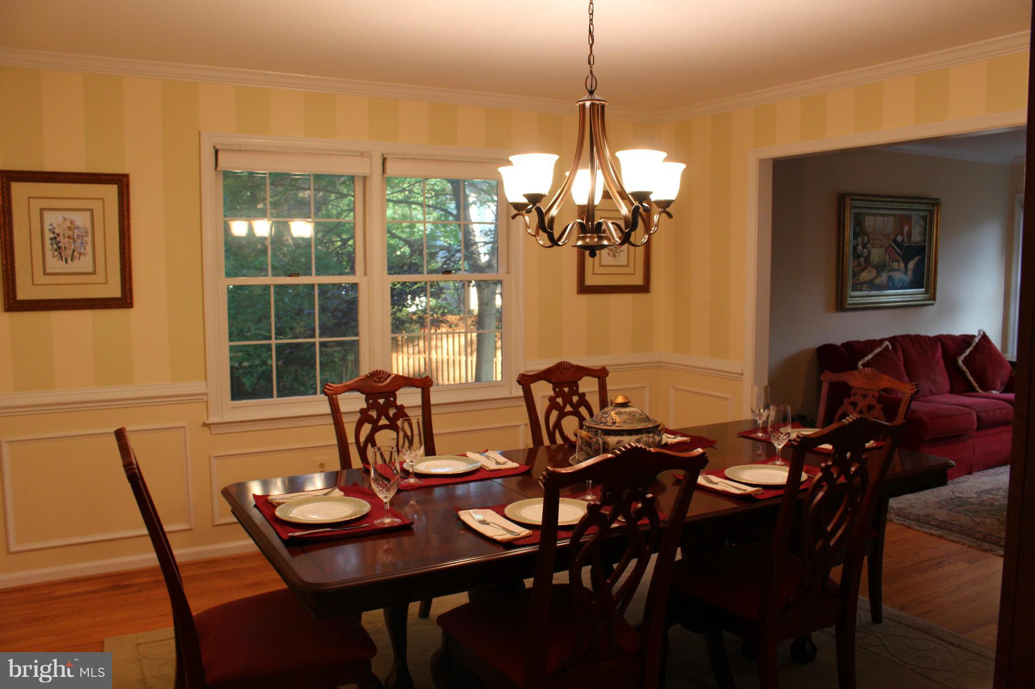 2220 Forest Glen Road Silver Spring, MD 20910 - Photo 10 of 27 Dining Room