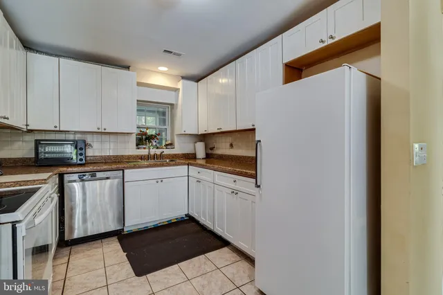 $745,000 | 12475 Helen Fowlers Place, Hughesville, MD 20637