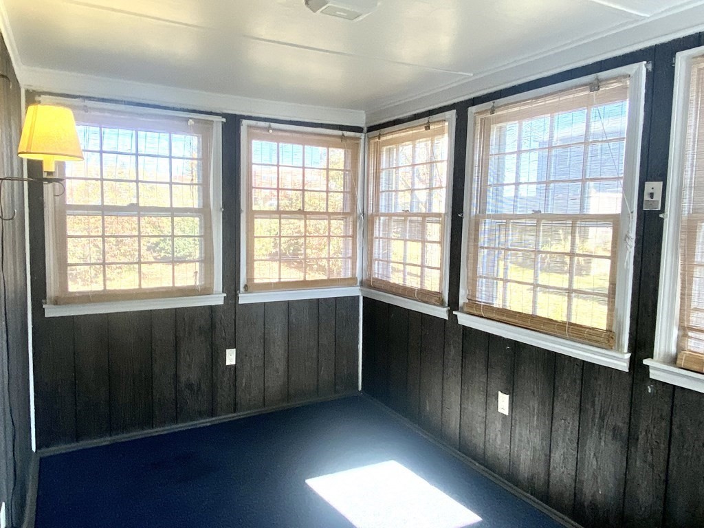 139 Pilgrim Road Springfield, MA 01118 - Photo 13 of 14